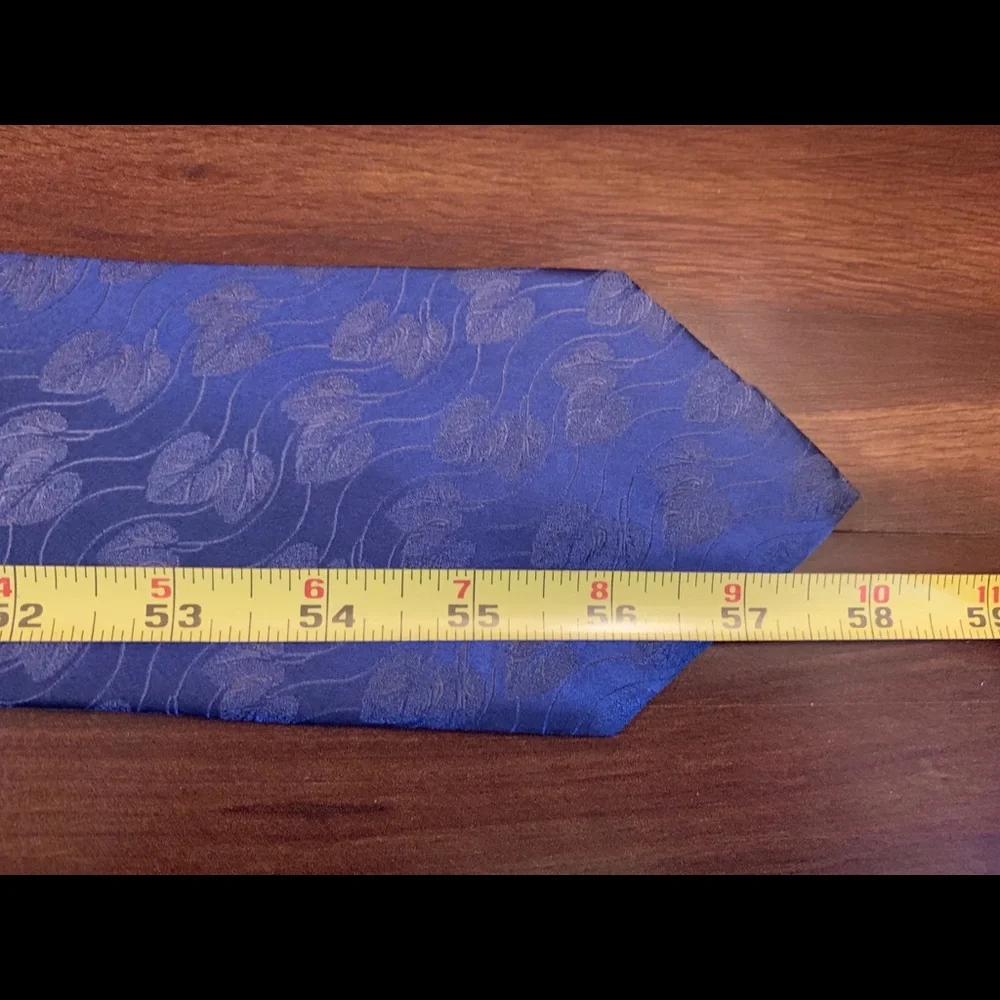 CALVIN KLEIN Blue Silk Necktie